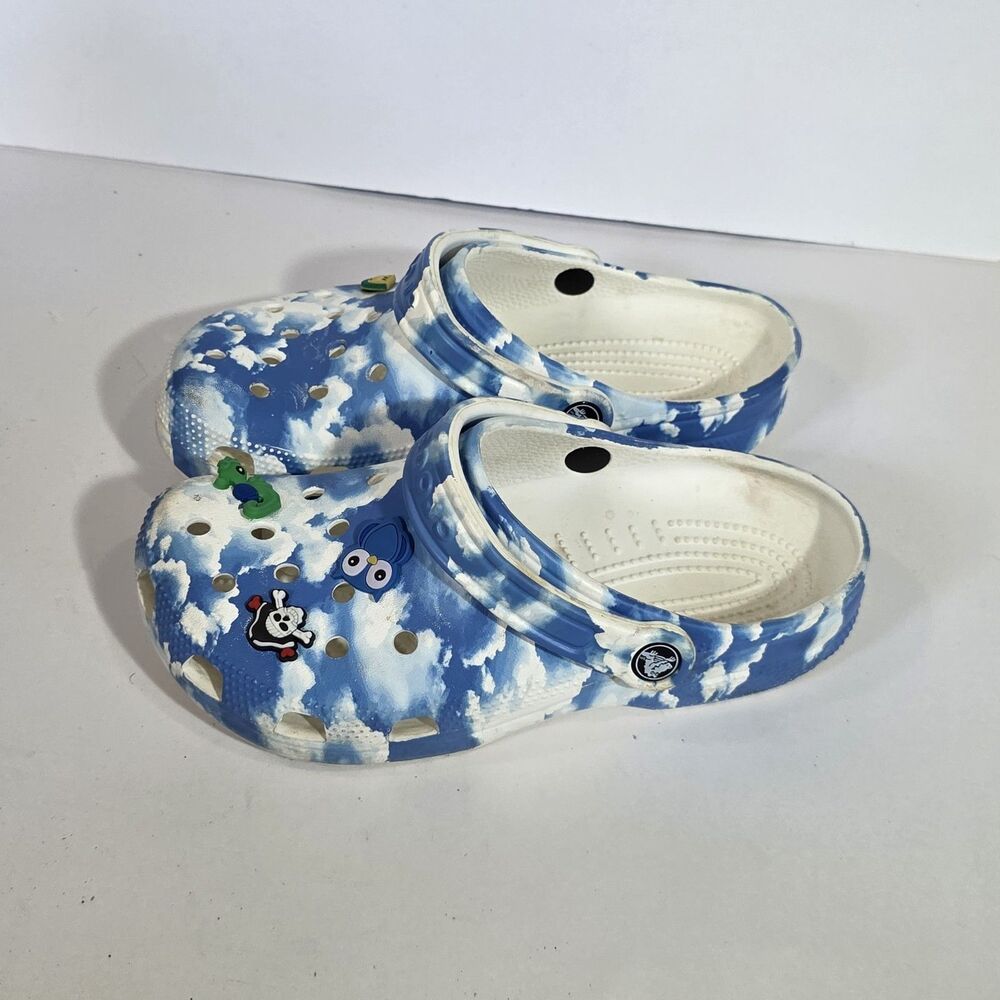 Crocs Blue Dye Clogs Shoes Sz 7 Women 5 Male - Picture 2 of 8